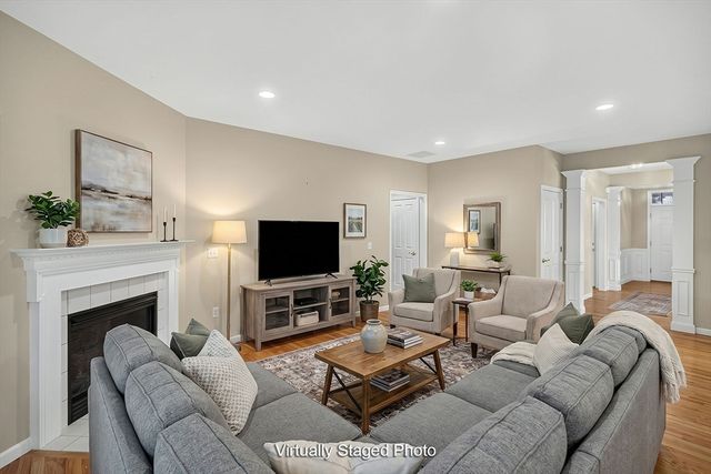 39 Cottage Cove, Plymouth, MA 02360