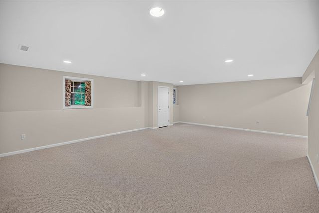 39 Cottage Cove, Plymouth, MA 02360