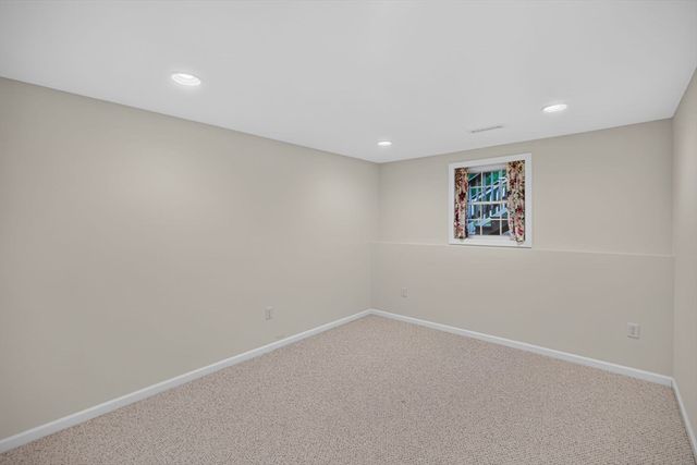 39 Cottage Cove, Plymouth, MA 02360