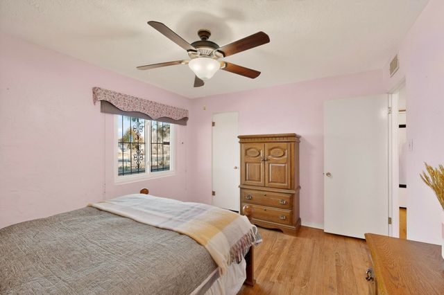 701 Alvarado Drive SE, Albuquerque, NM 87108