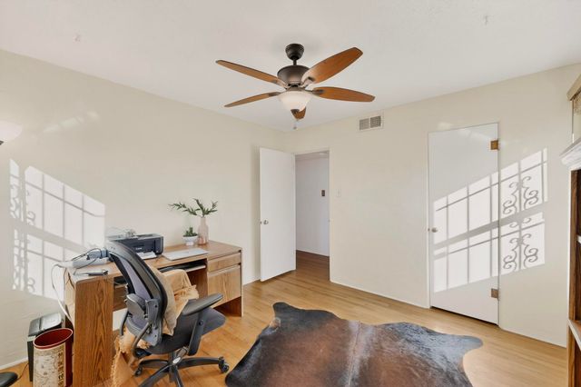 701 Alvarado Drive SE, Albuquerque, NM 87108