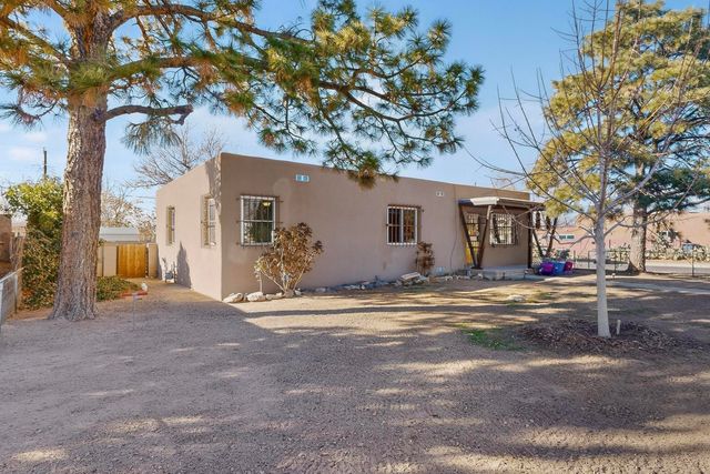 701 Alvarado Drive SE, Albuquerque, NM 87108