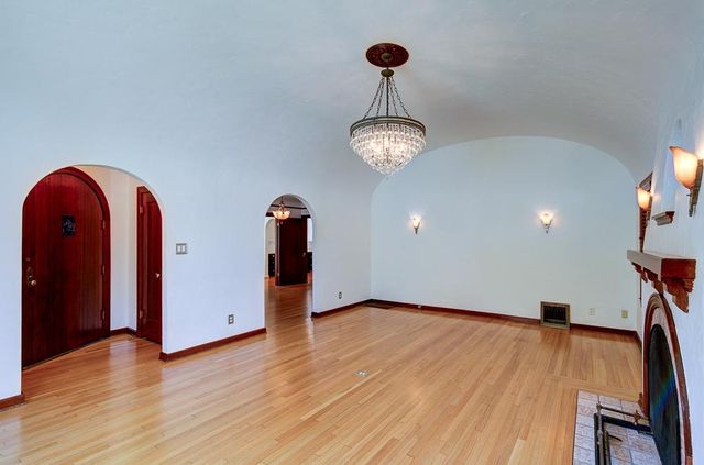 3003 N Van Ness Boulevard, Fresno, CA 93704