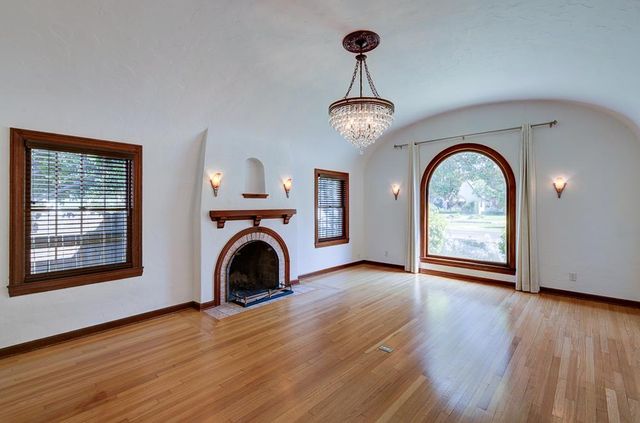 3003 N Van Ness Boulevard, Fresno, CA 93704