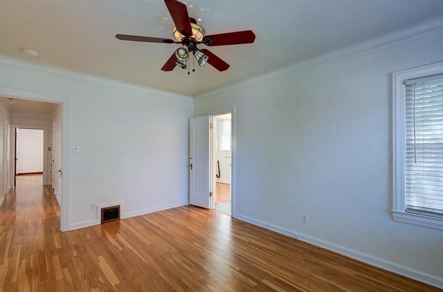 3003 N Van Ness Boulevard, Fresno, CA 93704