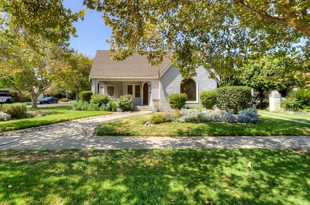3003 N Van Ness Boulevard, Fresno, CA 93704