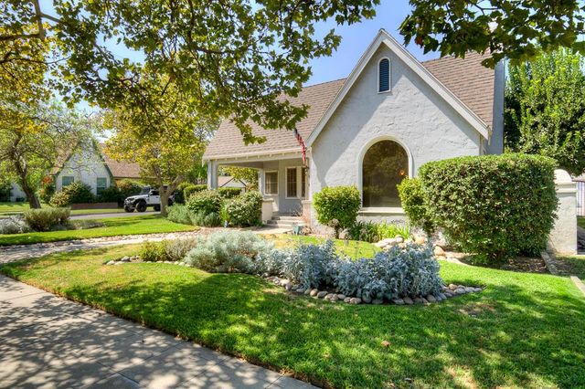 3003 N Van Ness Boulevard, Fresno, CA 93704
