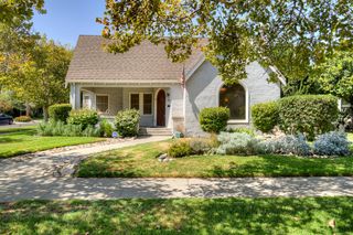3003 N Van Ness Boulevard, Fresno, CA 93704