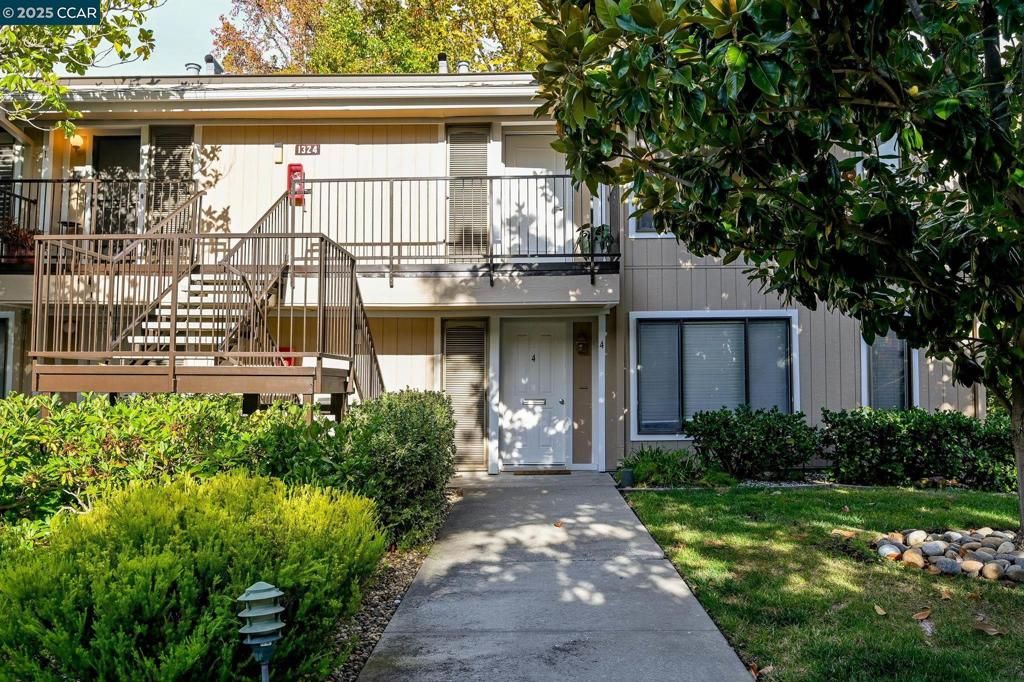 1324 Singingwood Court #3, Walnut Creek, CA 94595