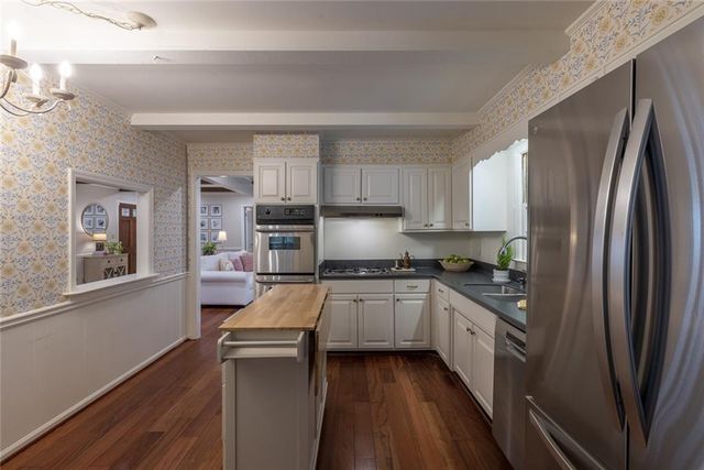 2220 Cumberland SE Drive, Smyrna, GA 30080