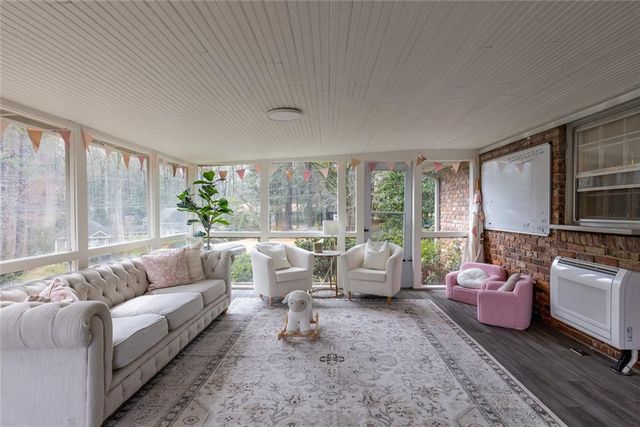 2220 Cumberland SE Drive, Smyrna, GA 30080