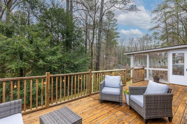 2220 Cumberland SE Drive, Smyrna, GA 30080