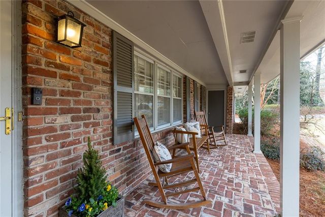 2220 Cumberland SE Drive, Smyrna, GA 30080