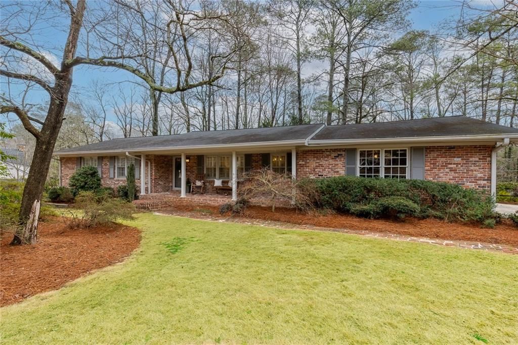 2220 Cumberland SE Drive, Smyrna, GA 30080