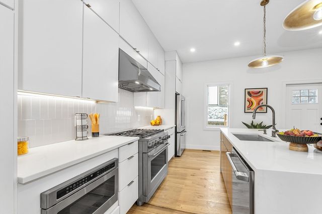 142A Birch Street A, Boston, MA 02131