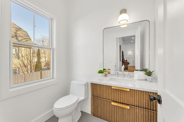 142A Birch Street A, Boston, MA 02131