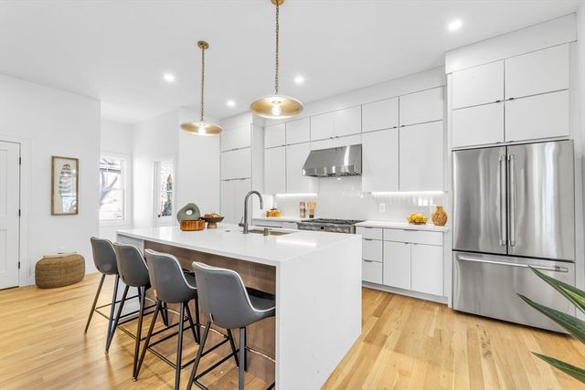 142A Birch Street A, Boston, MA 02131