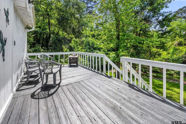 146 Cottonwood Cove, Holly Lake Ranch, TX 75765