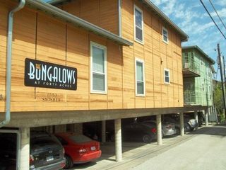 2800 Cole ST 104C, Austin, TX 78705
