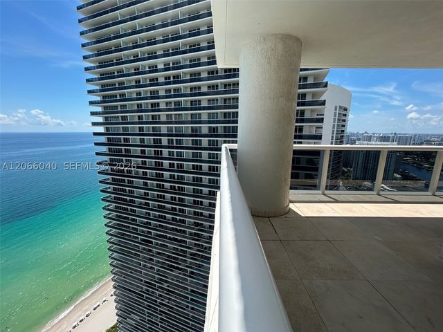 1800 S Ocean Dr 4005, Hallandale Beach, FL 33009