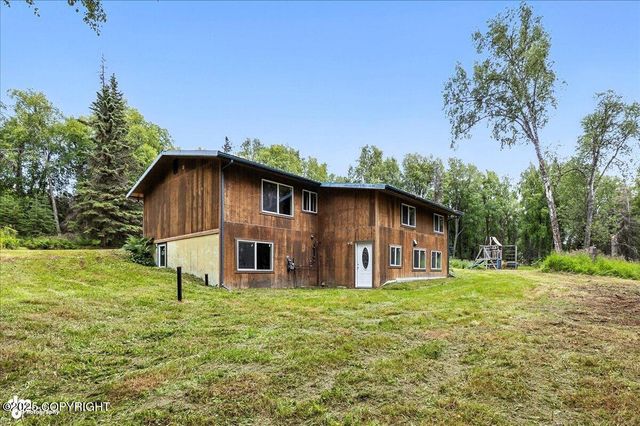 33375 Skyline Drive, Soldotna, AK 99669