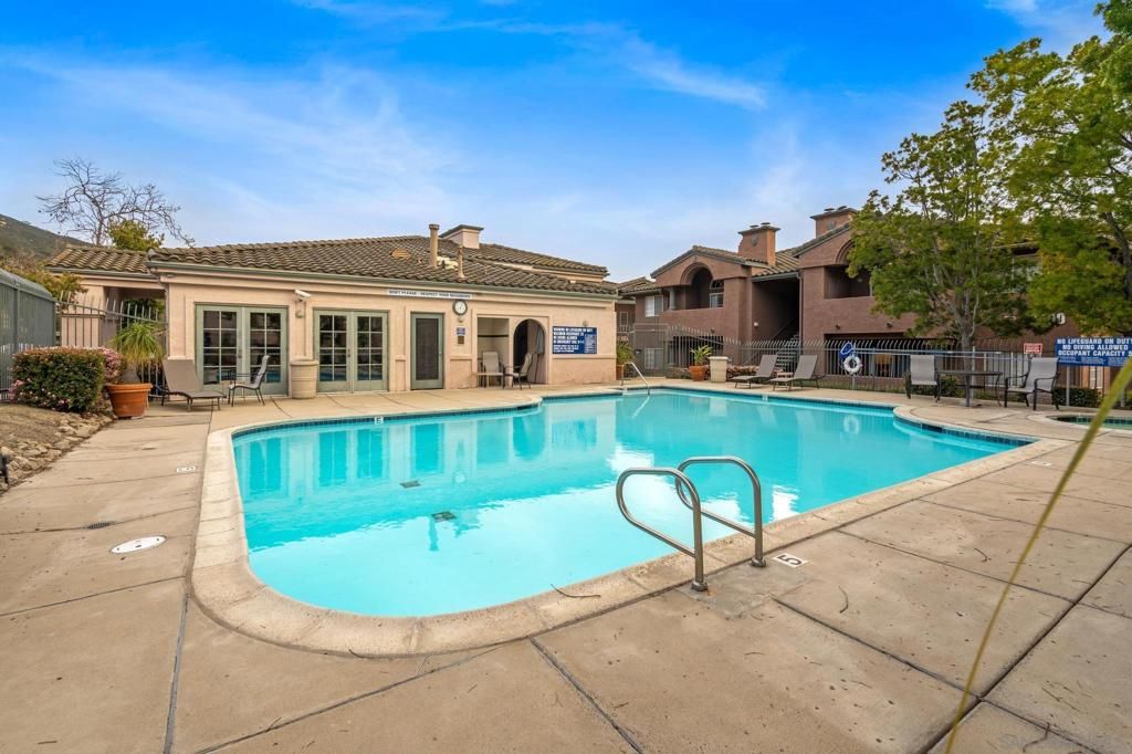 Image 9 of property listing at 17161 Alva Rd 1424, San Diego, CA 92127