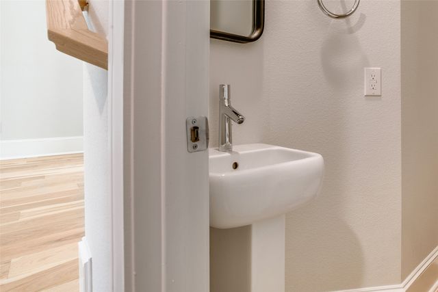 4639 New Water Lane, Dallas, TX 75219