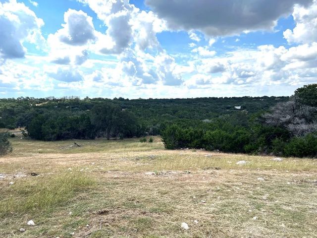 140 Teague Rd, Kerrville, TX 78028