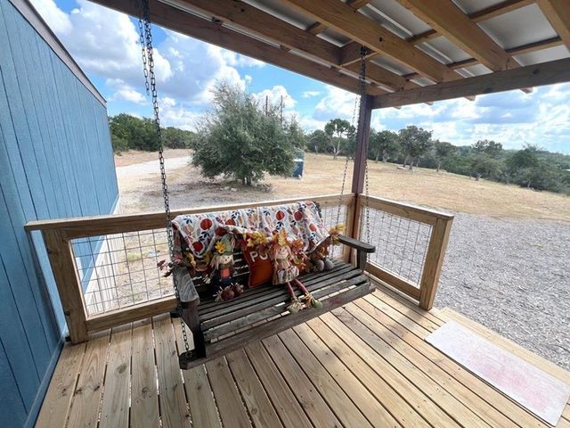140 Teague Rd, Kerrville, TX 78028