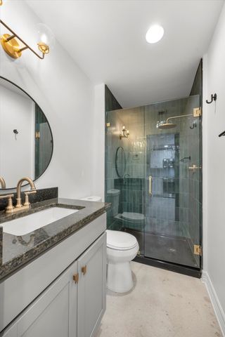 117 E 7th St Apt 403B, Chattanooga, TN 37402