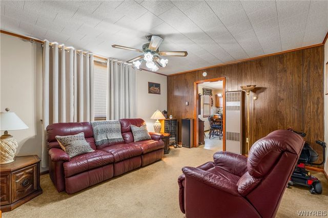 186 Center Street, Lackawanna, NY 14218