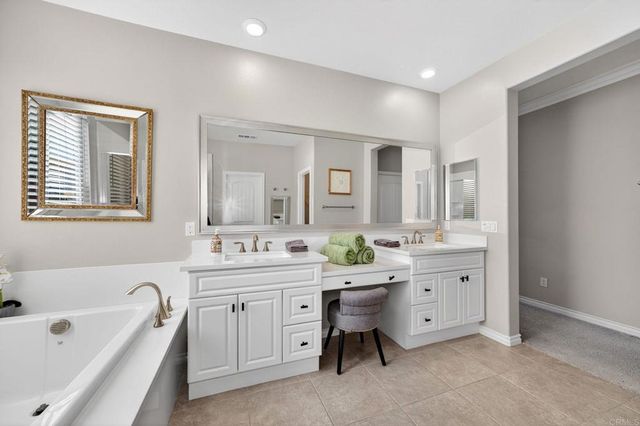 45721 Middle Gate Court, Temecula, CA 92592