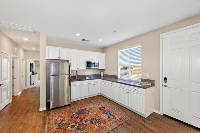 45721 Middle Gate Court, Temecula, CA 92592