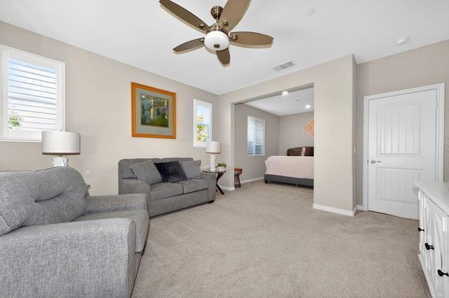 45721 Middle Gate Court, Temecula, CA 92592