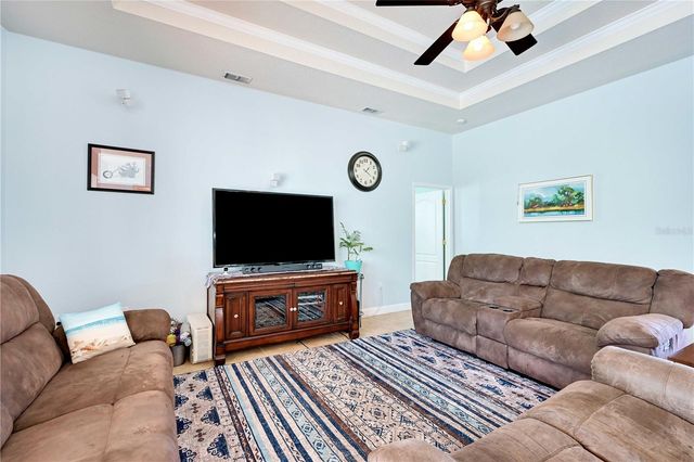 13855 RUDI LOOP, Spring Hill, FL 34609