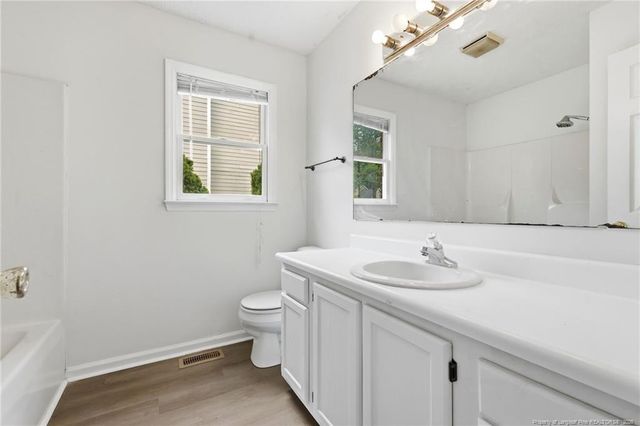 1967 Oakview Drive, Fayetteville, NC 28314
