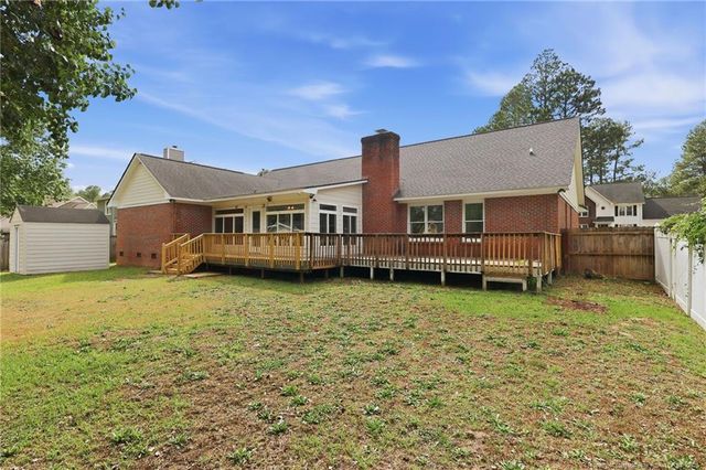 1967 Oakview Drive, Fayetteville, NC 28314