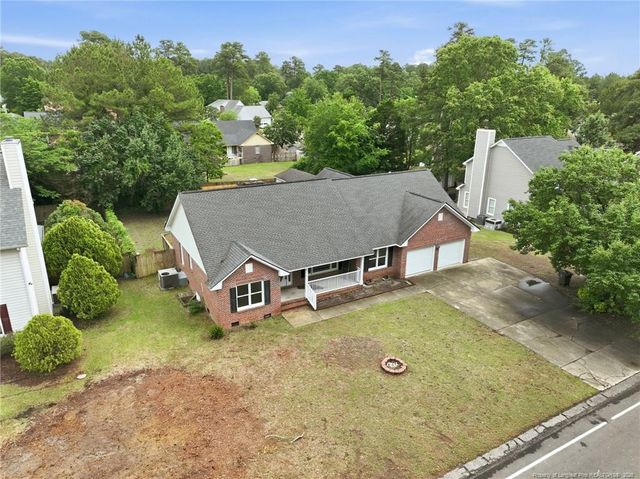 1967 Oakview Drive, Fayetteville, NC 28314