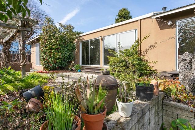 1731 Francis Court, Belmont, CA 94002