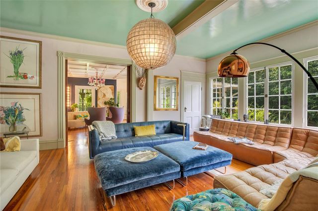 614 LAKE AVENUE, Orlando, FL 32801