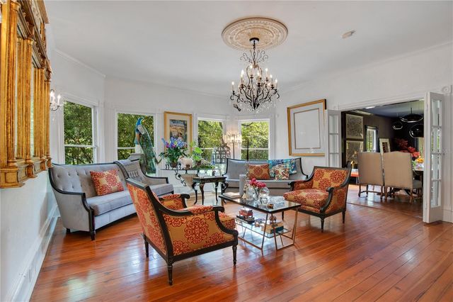 614 LAKE AVENUE, Orlando, FL 32801