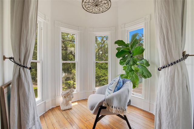 614 LAKE AVENUE, Orlando, FL 32801