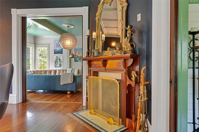 614 LAKE AVENUE, Orlando, FL 32801