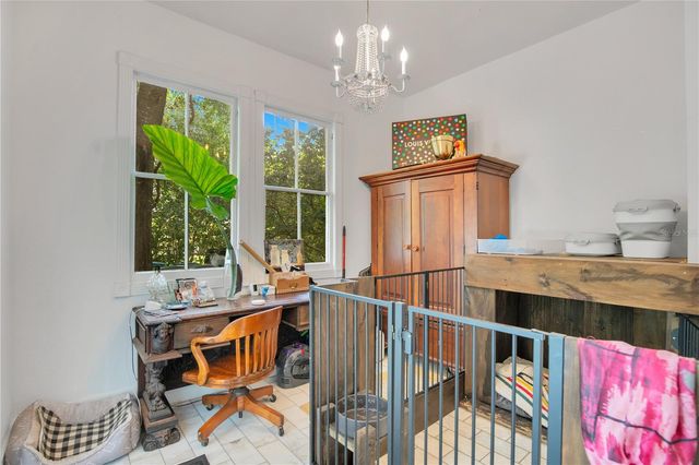 614 LAKE AVENUE, Orlando, FL 32801