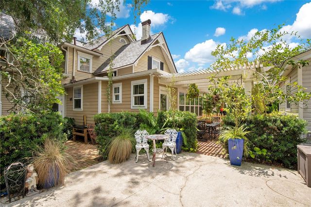 614 LAKE AVENUE, Orlando, FL 32801