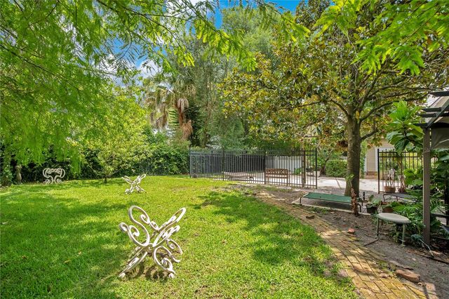 614 LAKE AVENUE, Orlando, FL 32801