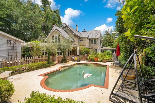 614 LAKE AVENUE, Orlando, FL 32801