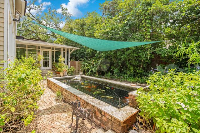 614 LAKE AVENUE, Orlando, FL 32801