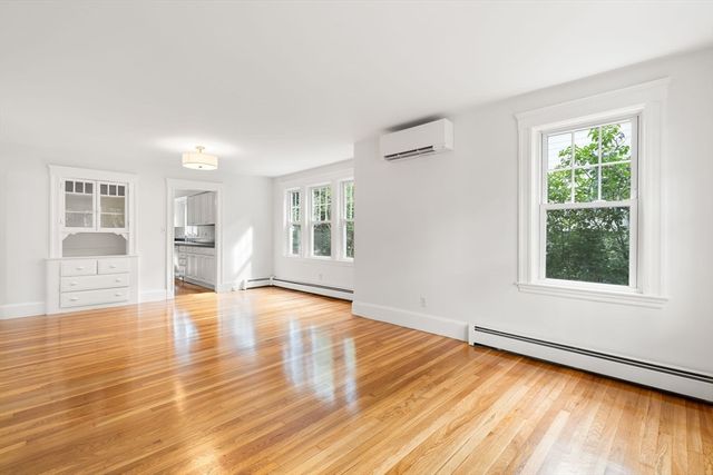 66-68 Mount Vernon St, Arlington, MA 02476