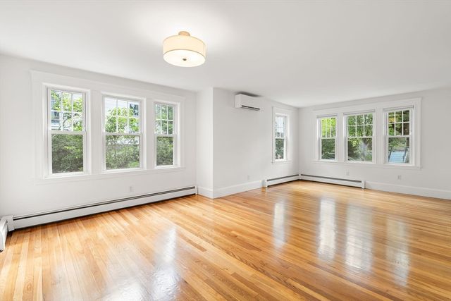 66-68 Mount Vernon St, Arlington, MA 02476